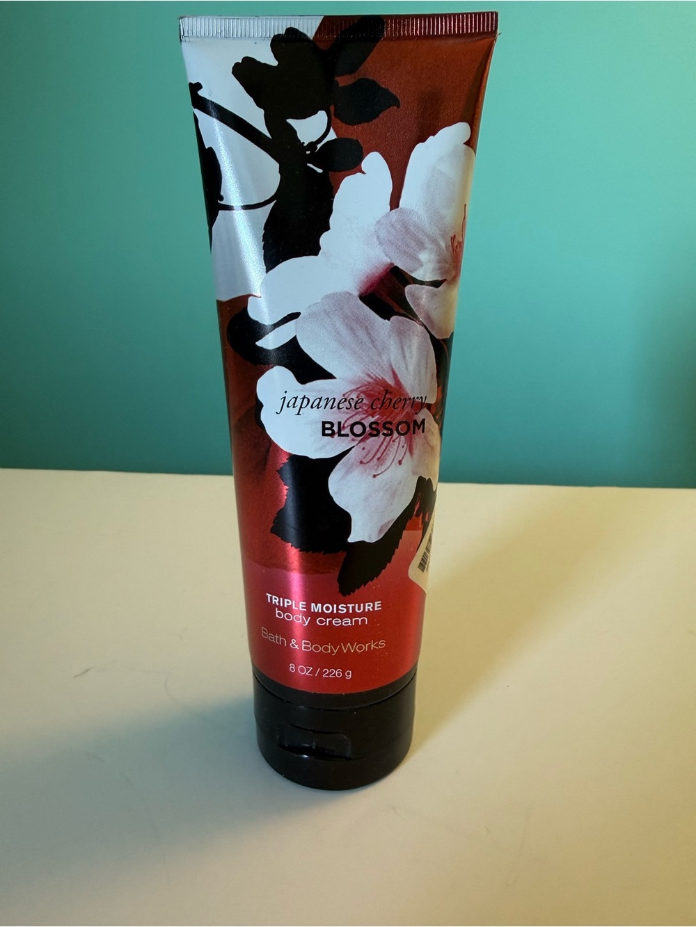 Bath & Body Works Japanese Cherry Blossom Triple Moisture Body Cream - Pink NEW